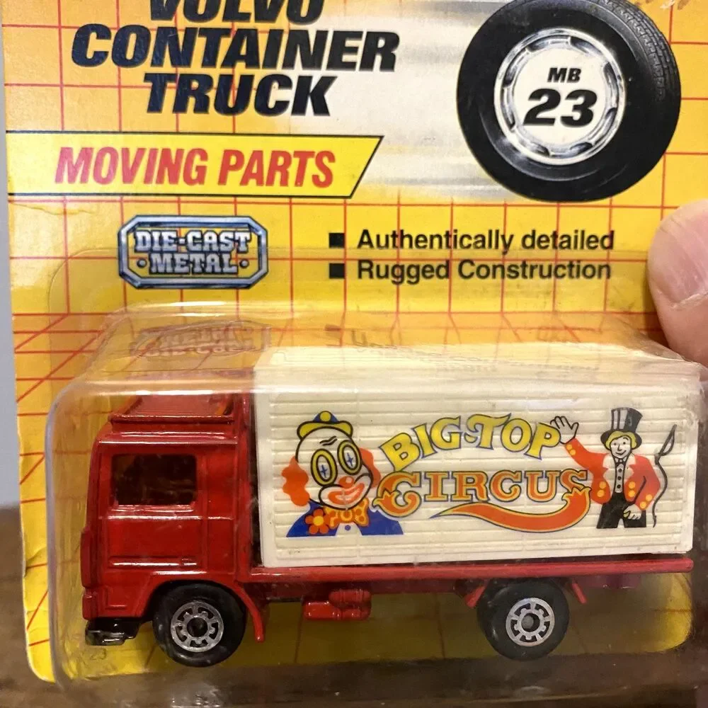 Vintage 90s Matchbox Volvo Truck #723 Circus & 1921 Model T Ford #1744 Sealed